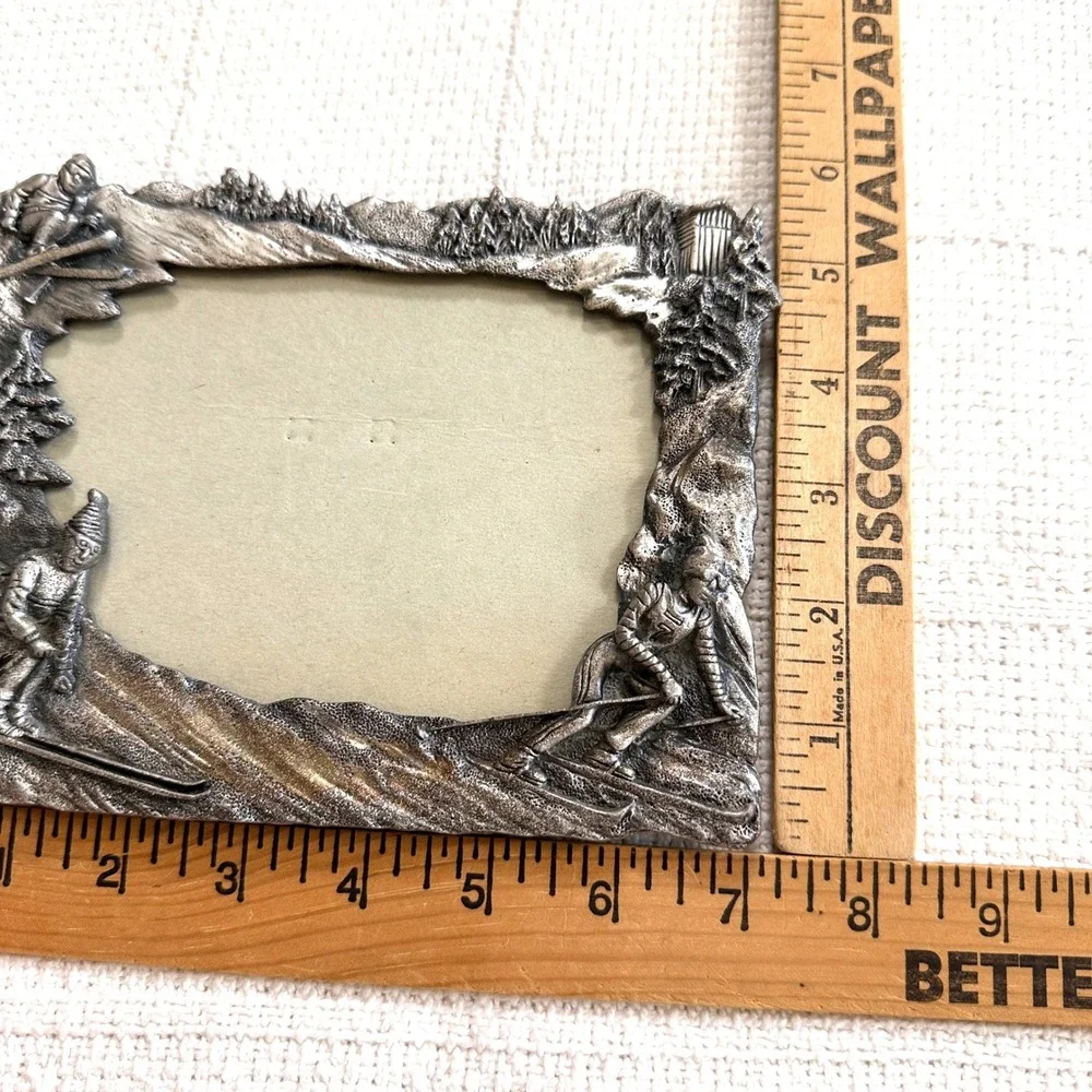 VTG Skiing Mountain Pewter Picture Frame Ski Lodge Cabin Core 3D 7x5.5